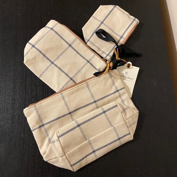Hearth & Hand Canvas Travel Bag Set- NEW - Picture 8 of 10